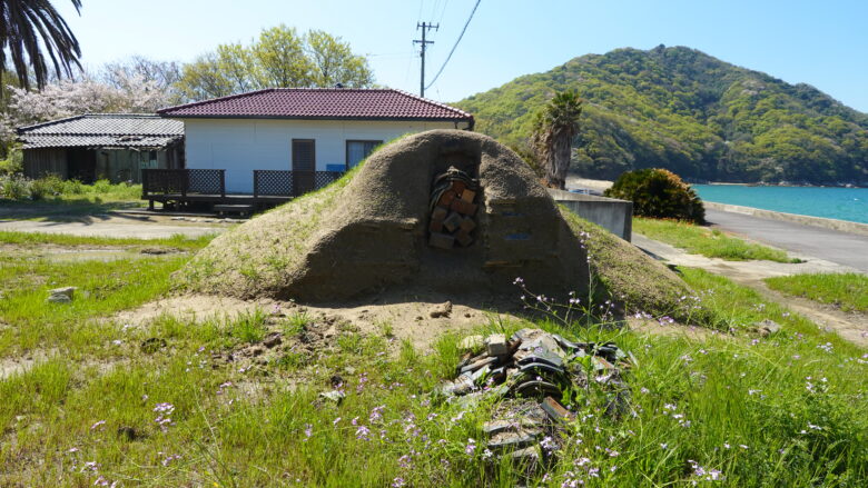 古墳じゃないよ、達磨窯だよ