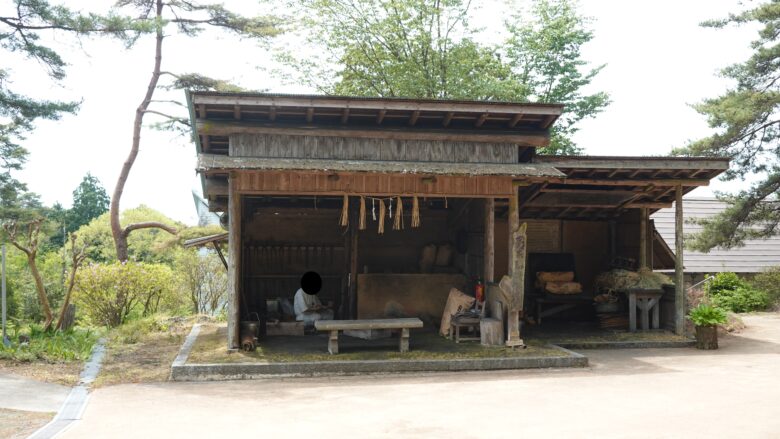 刀鍛冶の実演を行なう作業場所