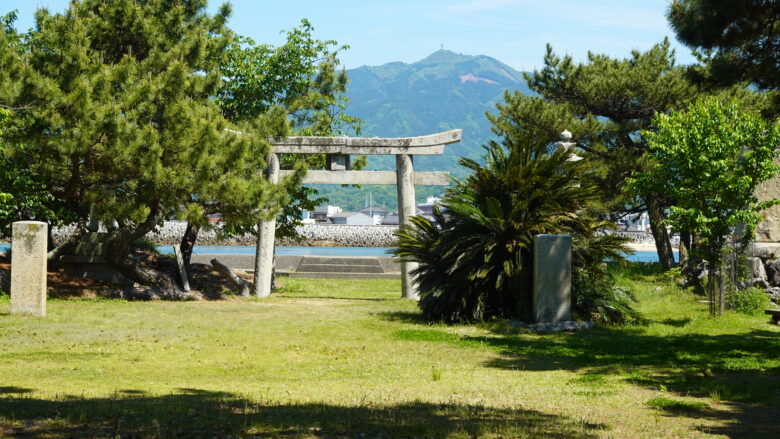 二の鳥居