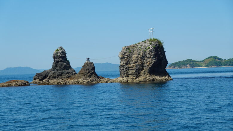 夫婦岩