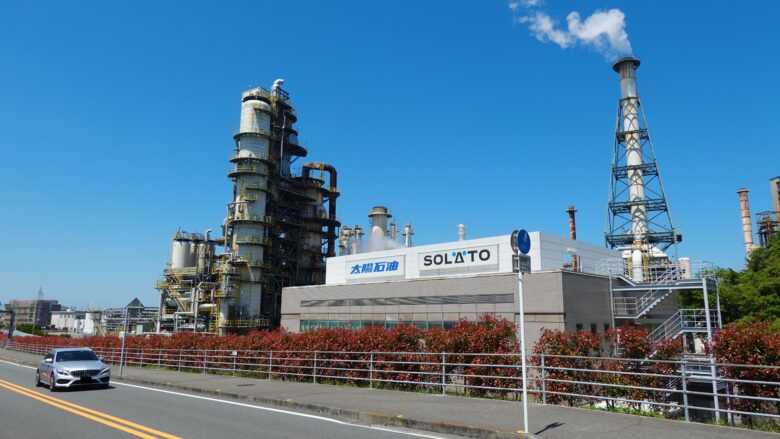 コンビナートの機能美が素敵