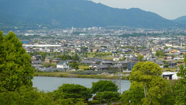 西野町の町並み