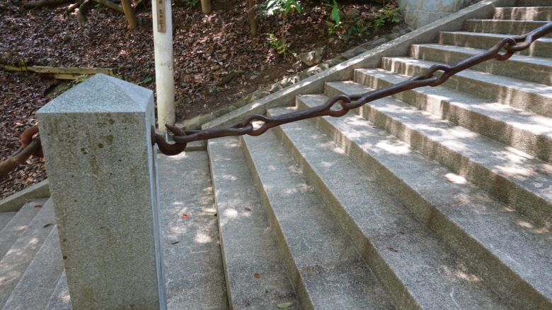 見るからに頑丈そうな鎖だ