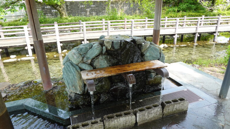 西条市総合福祉センターにある水飲み場