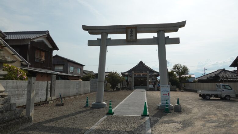 嘉母神社