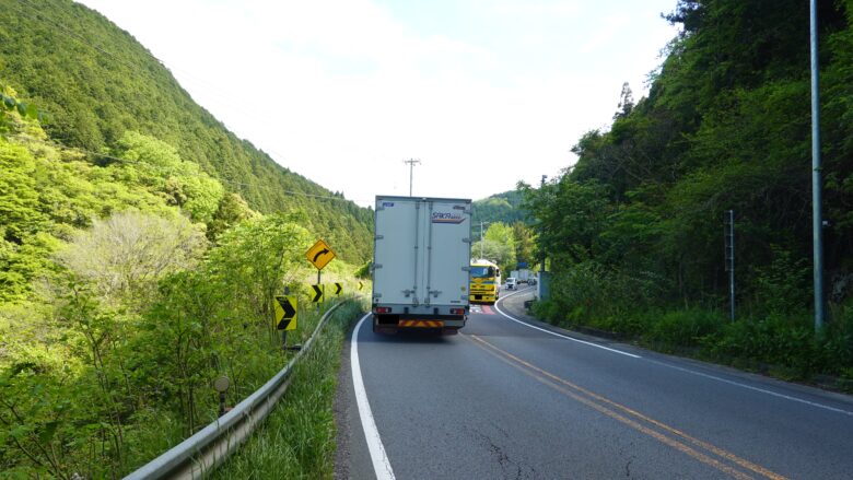 大型トラックの通行が本当に多い