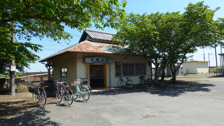 JR石鎚駅、石鎚神社の最寄り駅だ