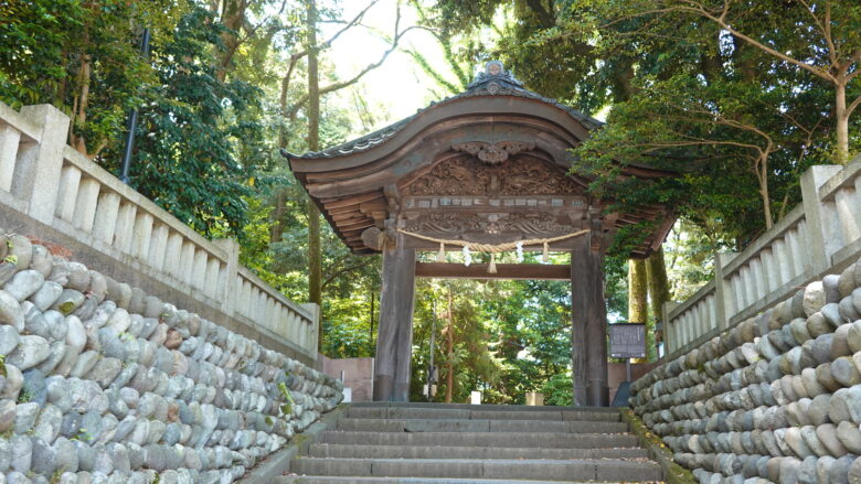 東神門