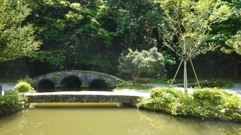 図月橋（奥）と琴橋（手前）