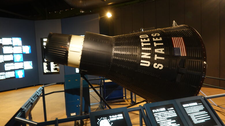 宇宙船のカッコ良さよ